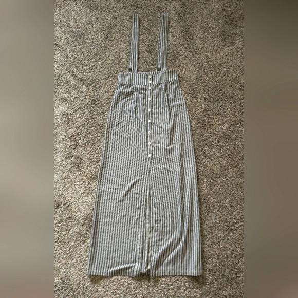 En Creme| Spaghetti Strap Button Up Sundress - Picture 1 of 5